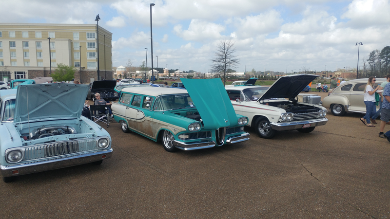 Illustration for article titled 40th Annual Dixie Rod Run